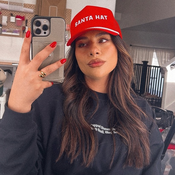 Santa Hat trucker - Picture 5 of 5